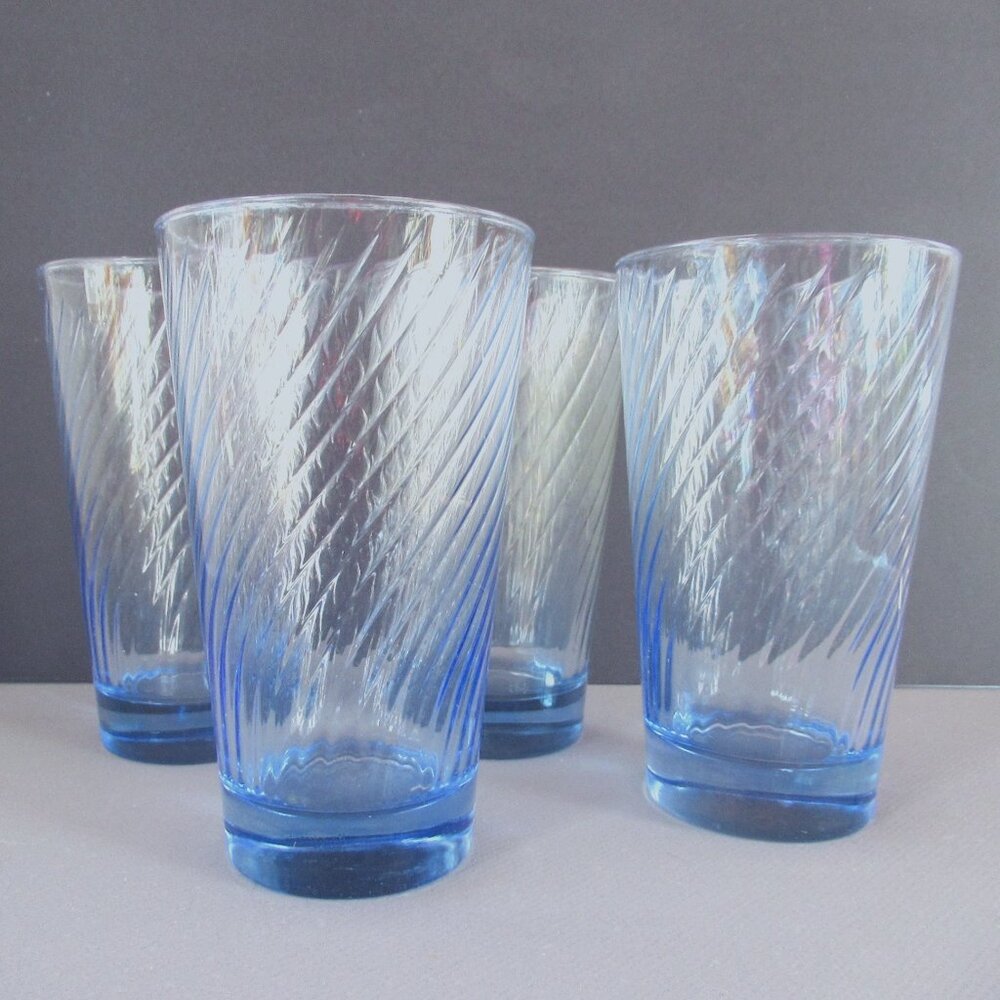 Libbey drinking glasses set of 4 swirl pattern blue weighted bottom vintage